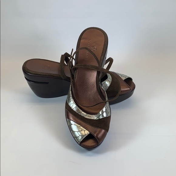 nike ankle strap sandals